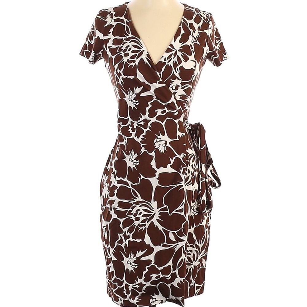 Diane Von Furstenberg New Julian Two Dahlia Wrap